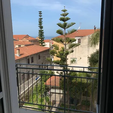 Enza Vacanze Apartment *