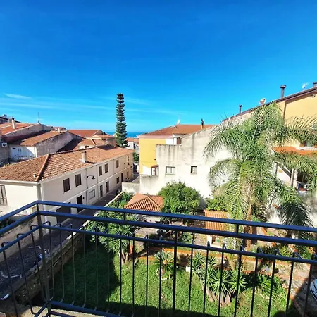Enza Vacanze Apartment *