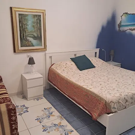Enza Vacanze 아파트