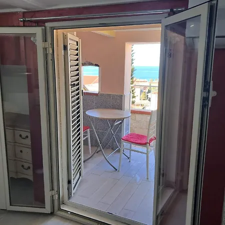 Enza Vacanze Apartamento